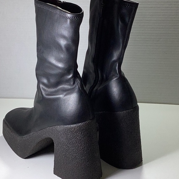Chunky Ankle Boots
$895 - Picture 7 of 13